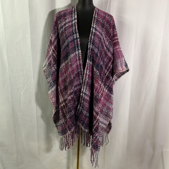 Woolrich Purple Plaid Nubby Knit Fringe Poncho - Picture 1 of 16